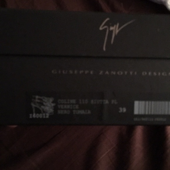 Authentic Giuseppe shoes - Picture 7 of 7